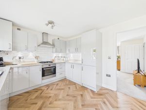 Kitchen/Diner- click for photo gallery